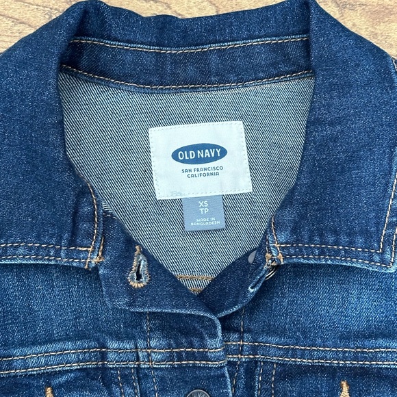 Old Navy Jean Jacket size XS - Picture 3 of 6